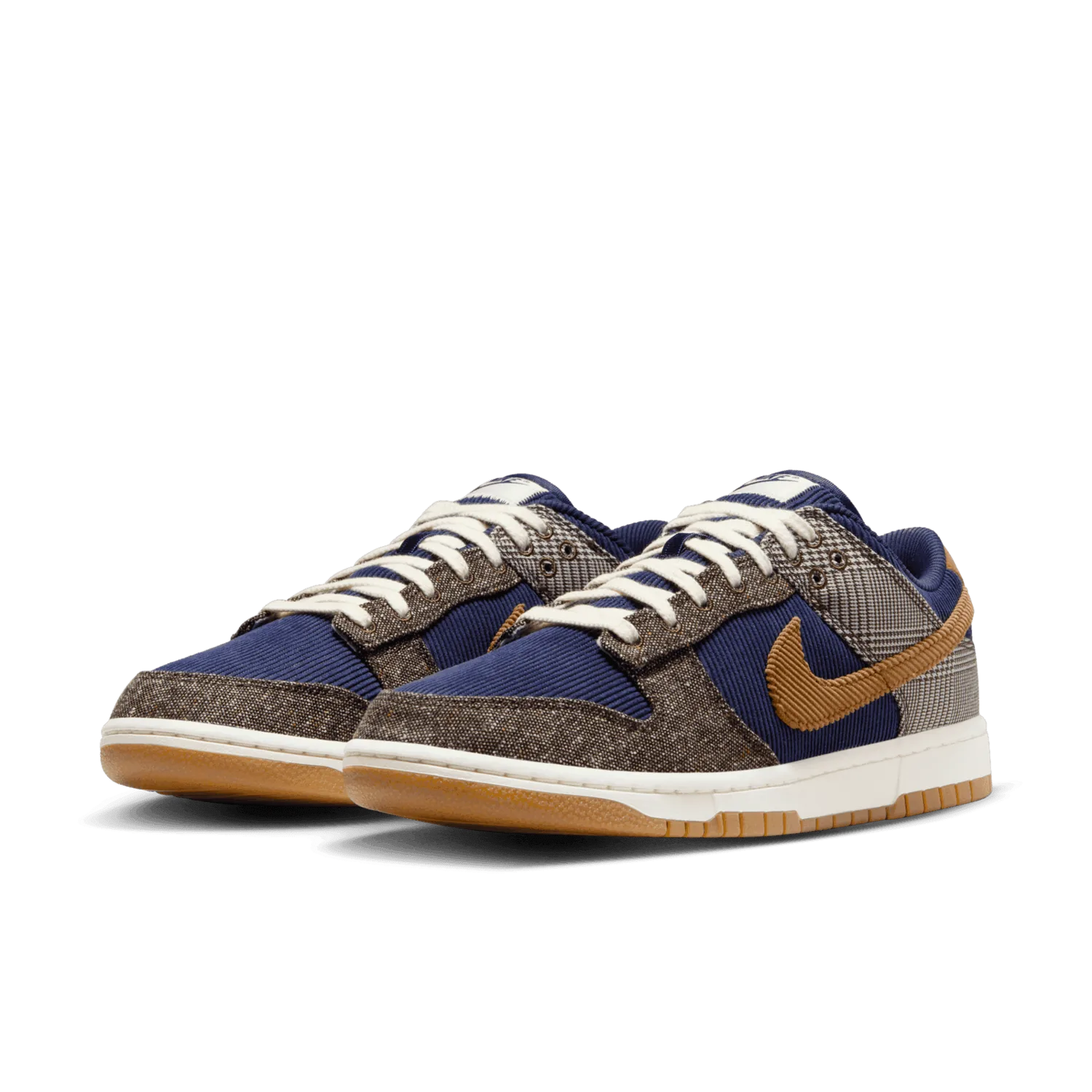 Nike Dunk Low Cordairoy image 4