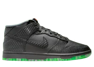Nike Dunk Mid Premium Halloween