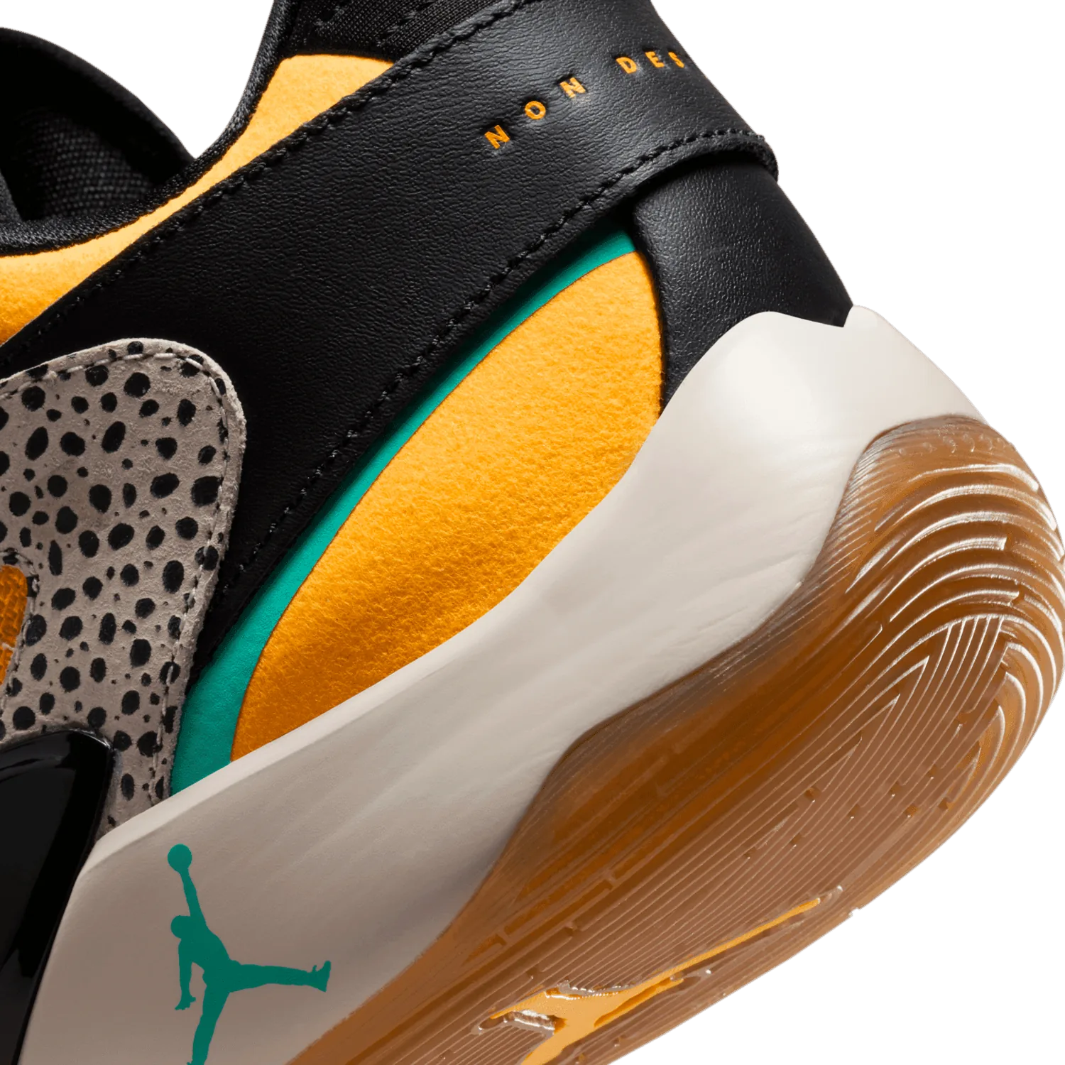 Jordan Luka 2 First Pitch image 6