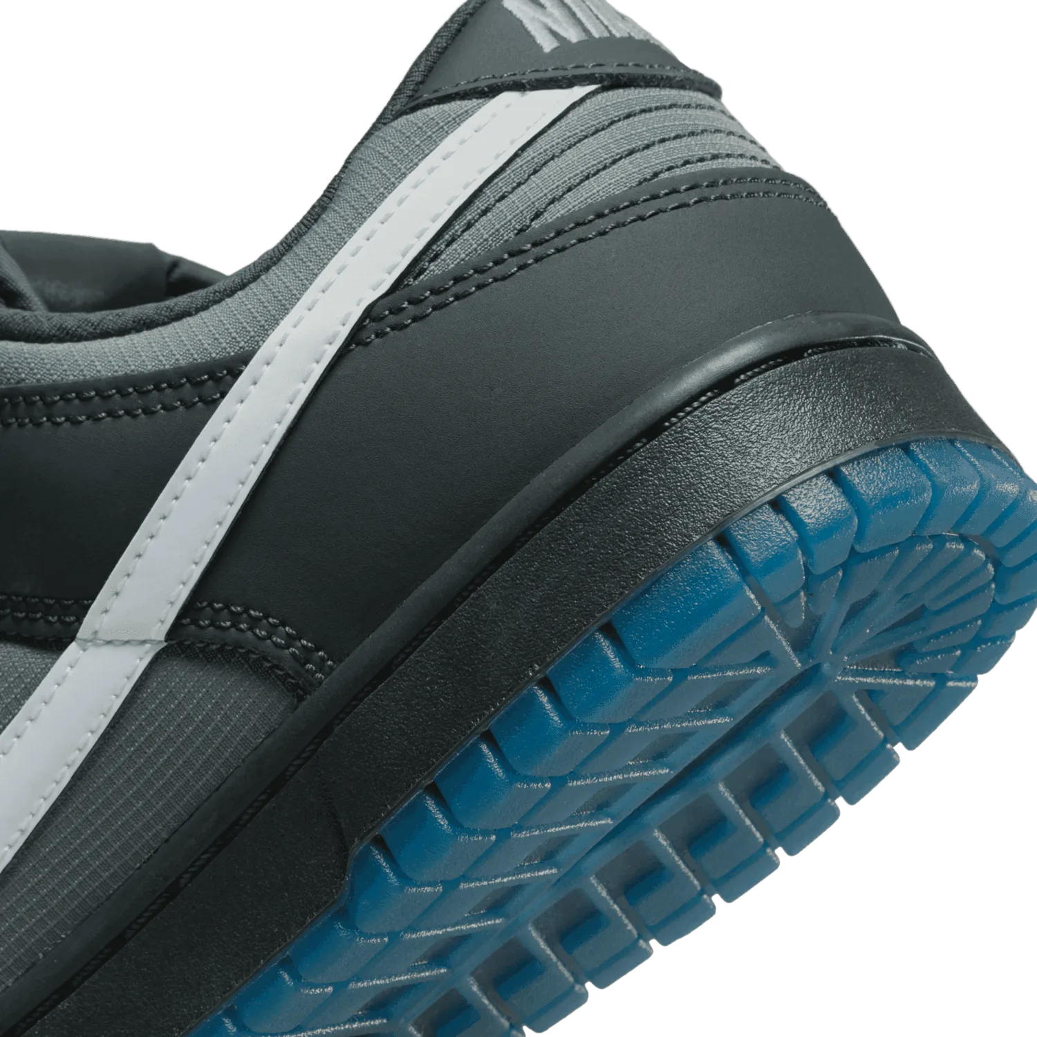 Nike Dunk Low Anthracite Pure Platinum Industrial Blue image 7