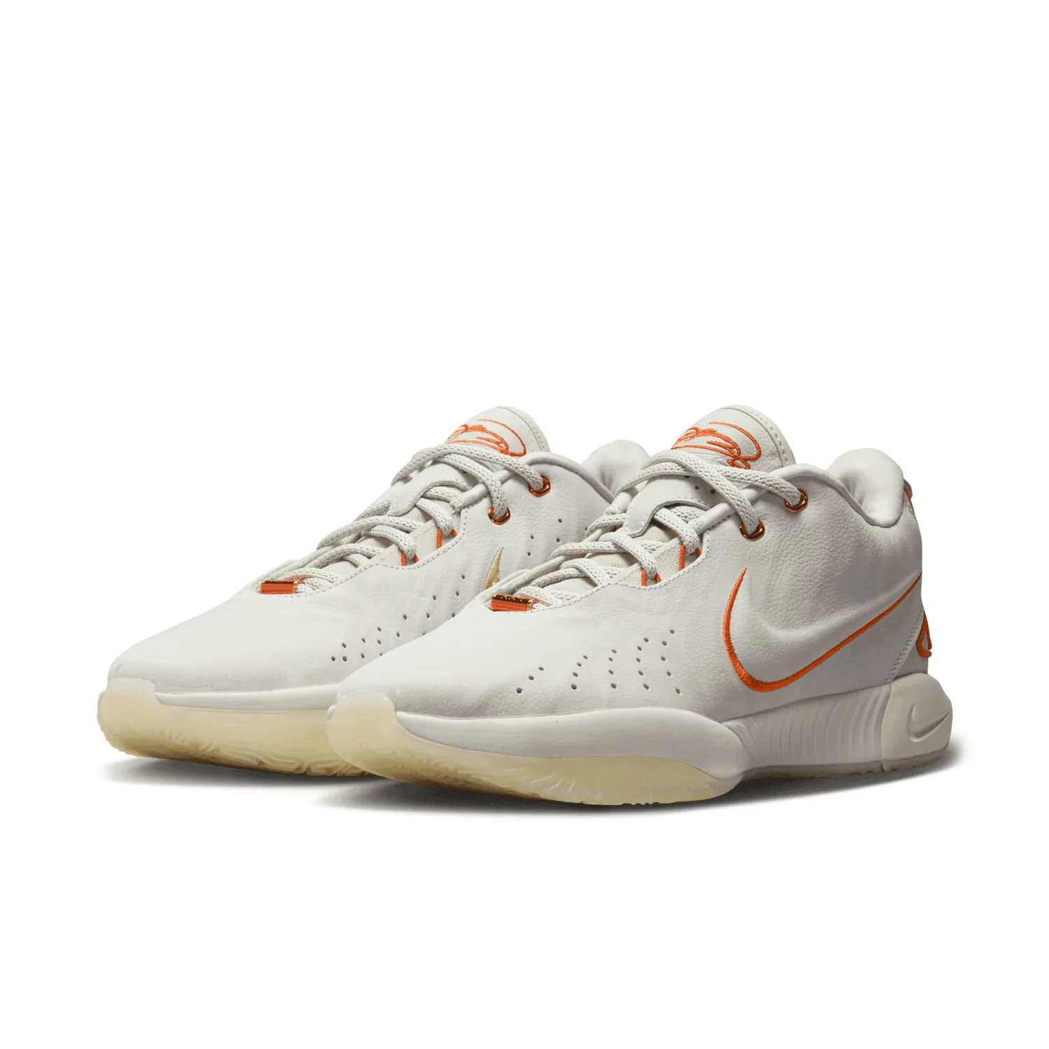 Nike LeBron 21 Akoya image 5