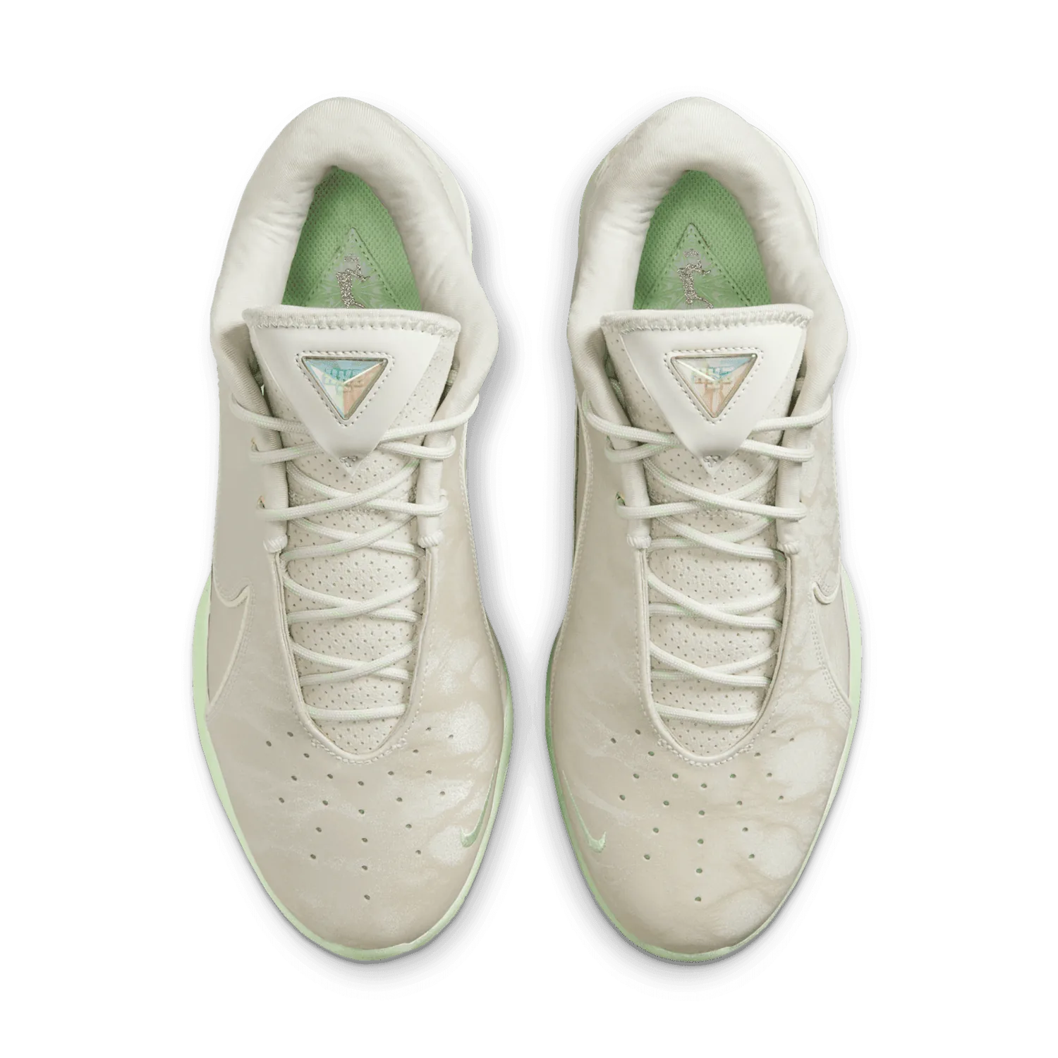Nike LeBron 22 Dunkman image 4