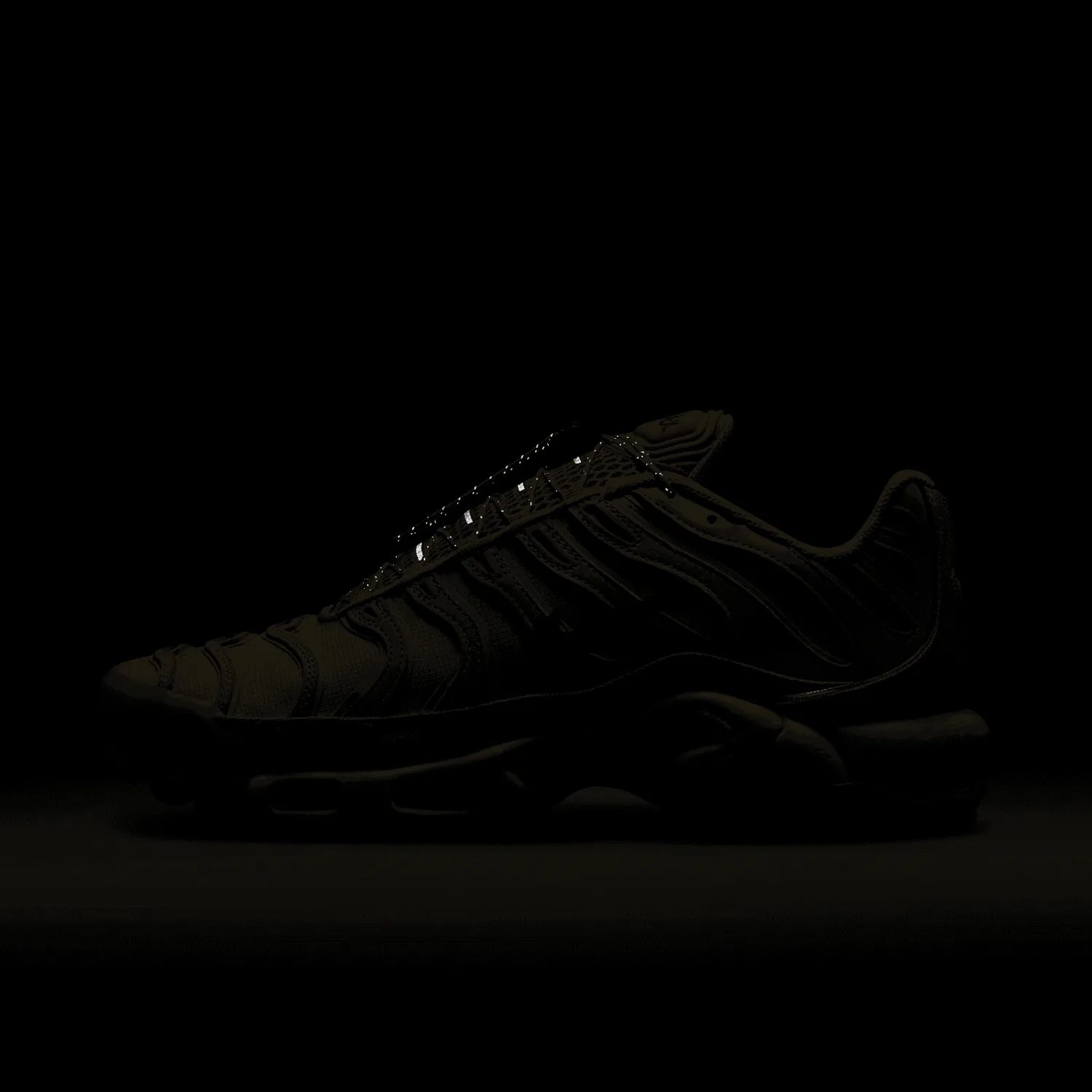 Nike Air Max Plus Handcrafted Sesame image 10