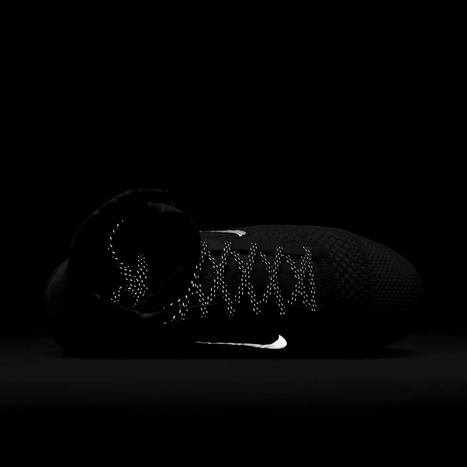 Nike Kobe 9 Elite High Protro What The image 5