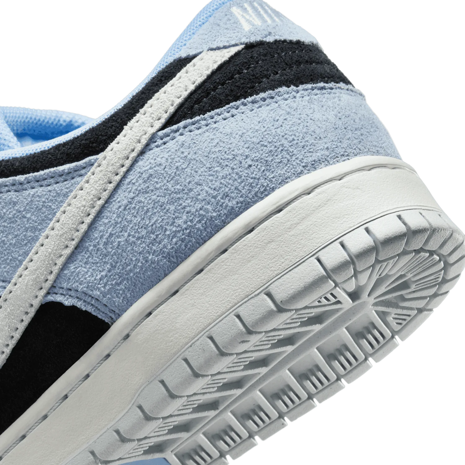 Nike SB Dunk Low Aluminum image 6