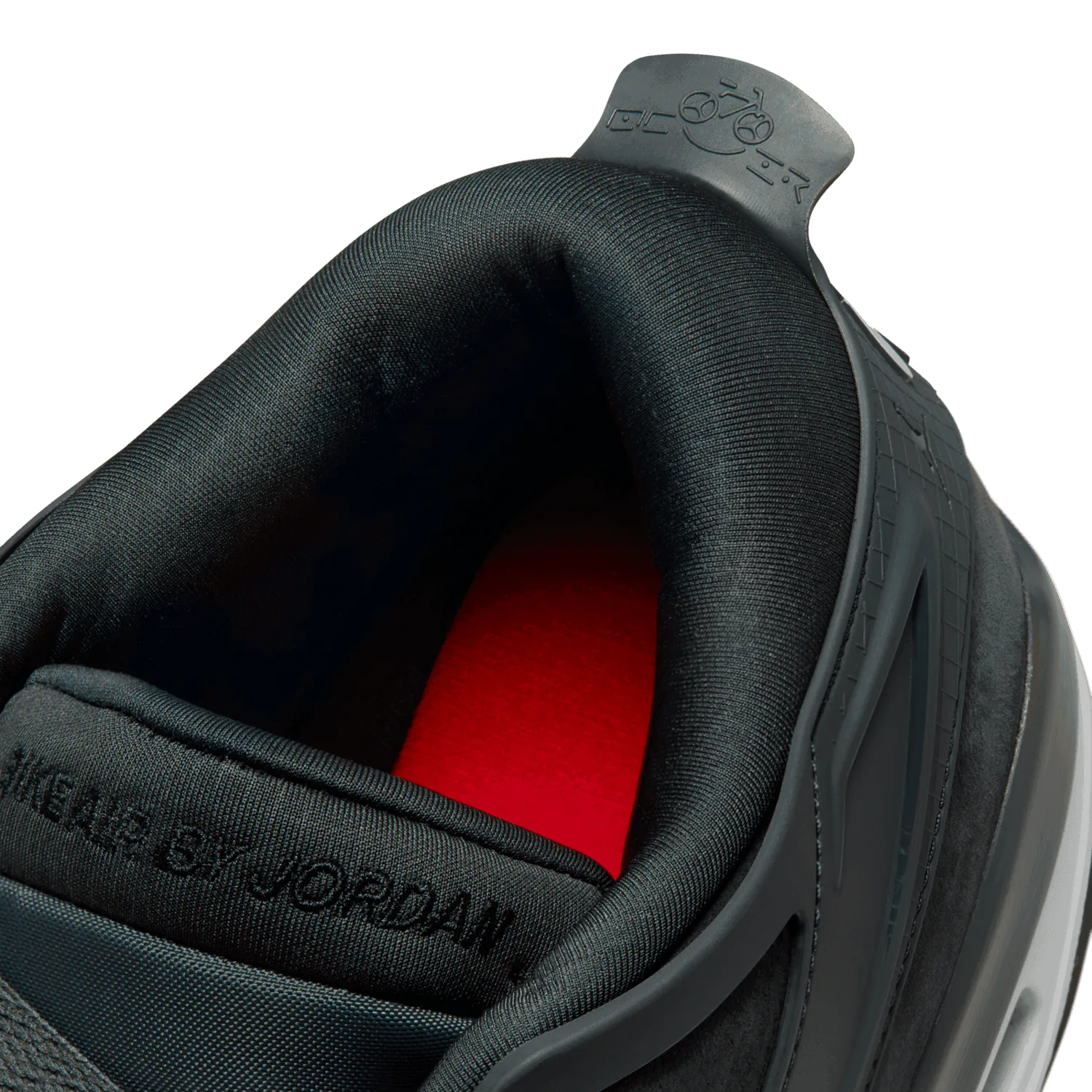 Air Jordan 4 RM SP Nigel Sylvester Grandma's Driveway Grey image 2
