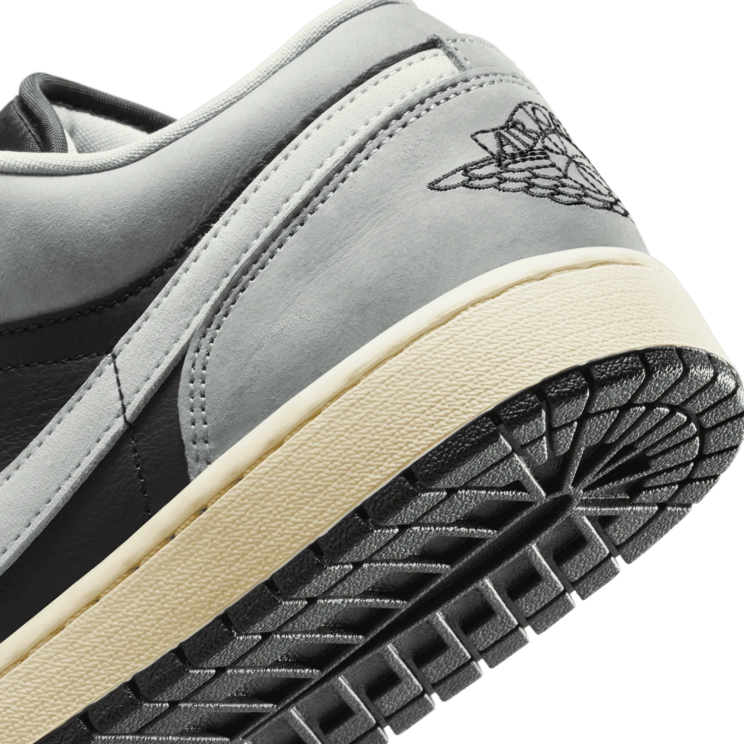 Air Jordan 1 Low Light Smoke Grey Off Noir image 3