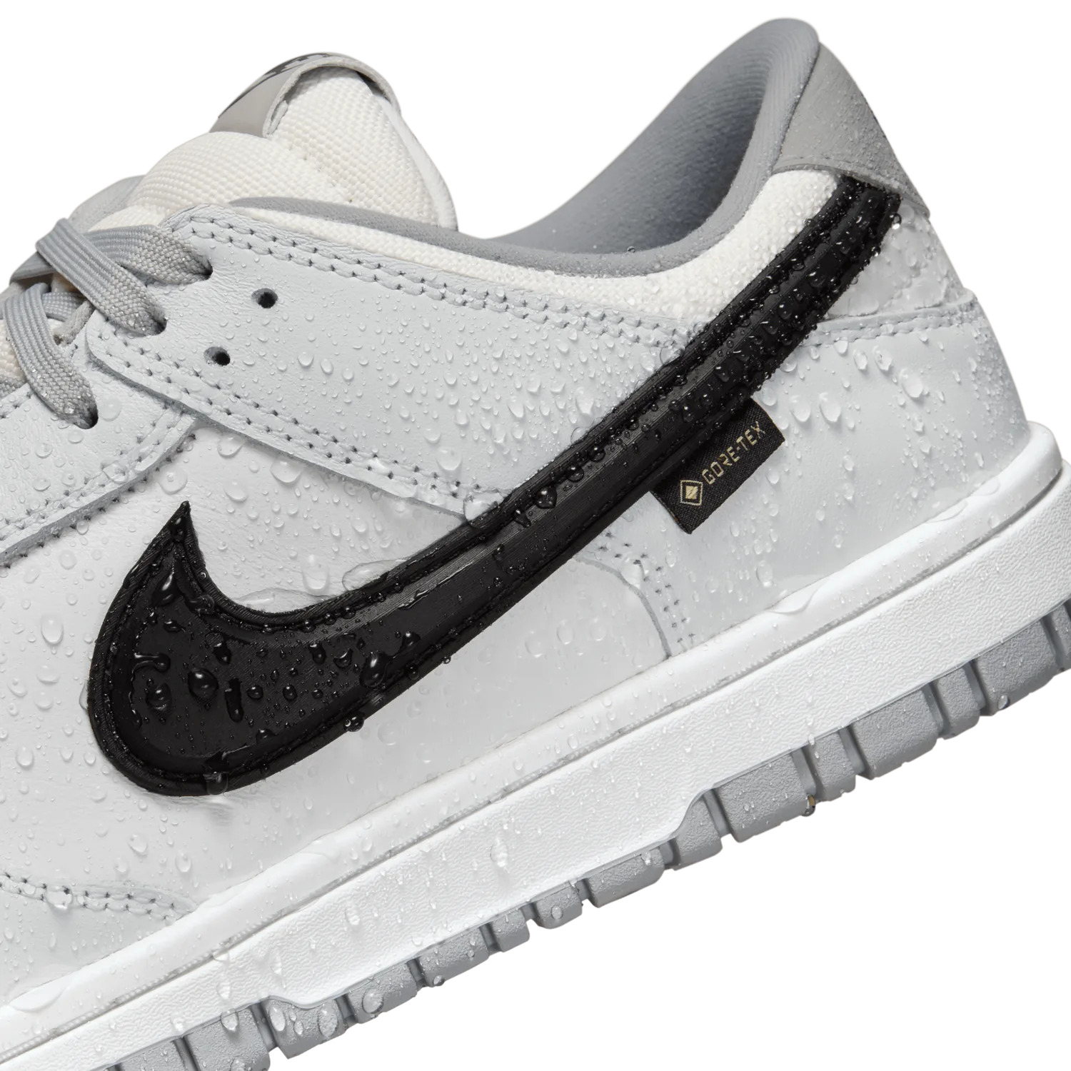 Nike Dunk Low Gore-Tex Summit White image 2