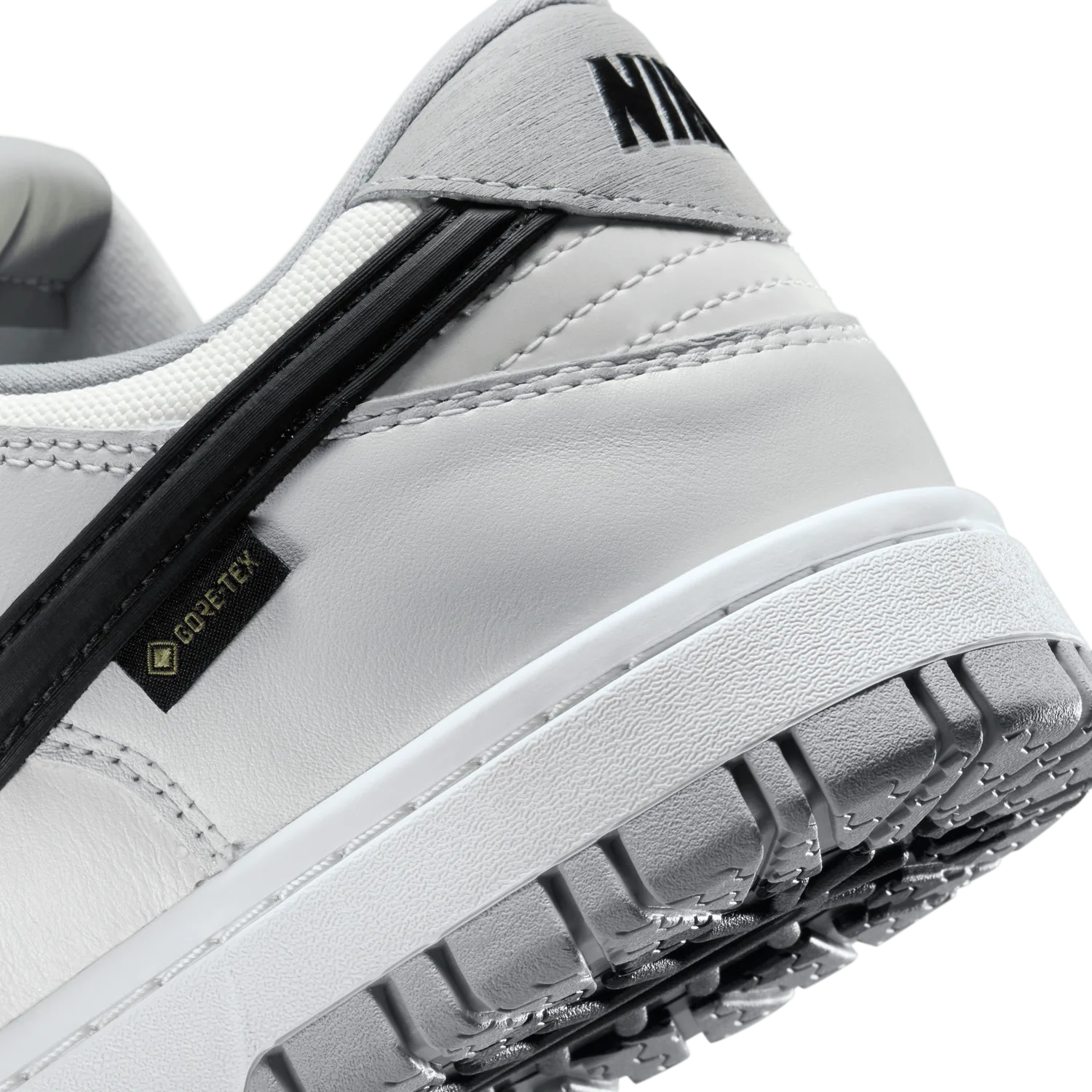 Nike Dunk Low Gore-Tex Summit White image 9