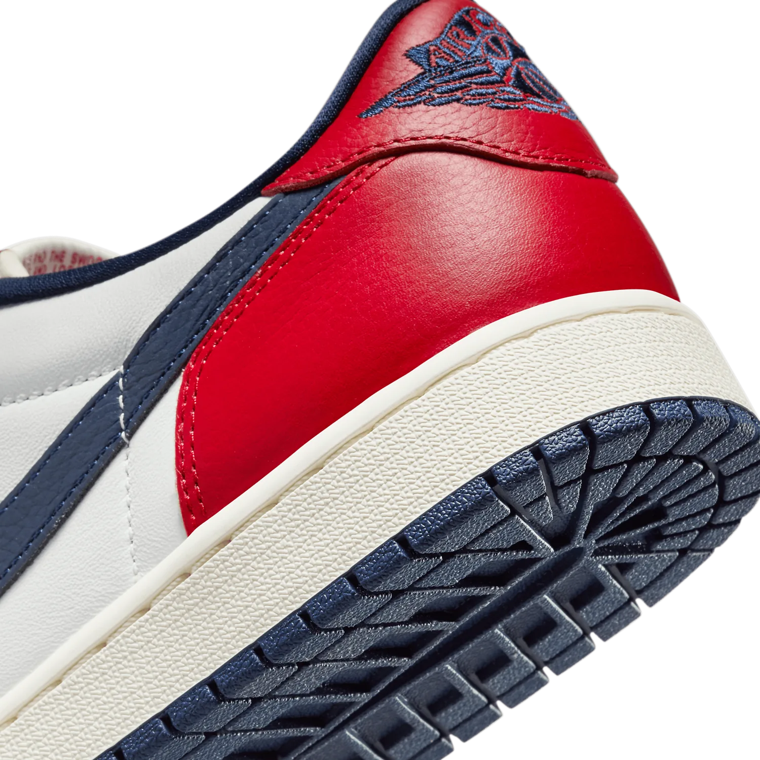 Air Jordan 1 Retro Low OG Howard University image 7