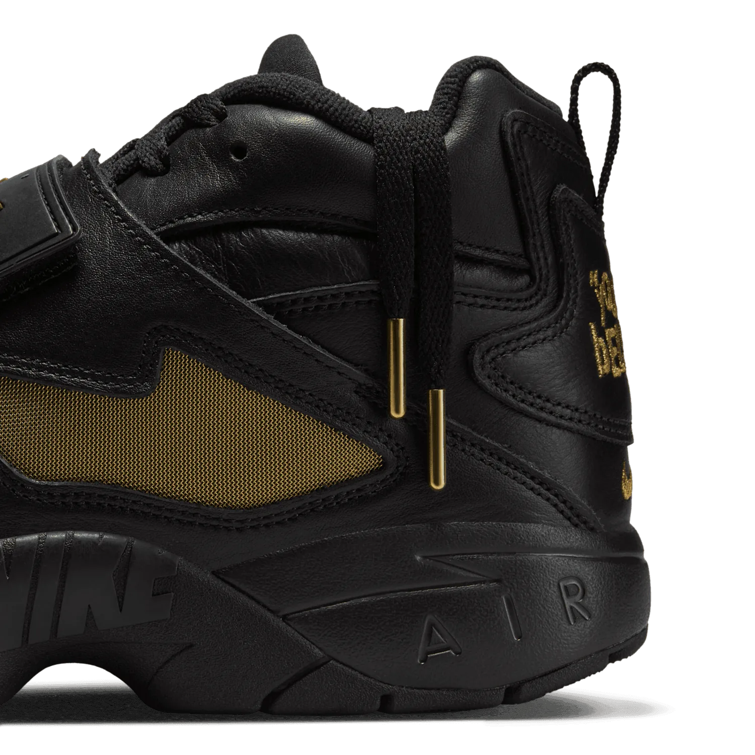 Nike Air Diamond Turf Premium Signing Day image 7