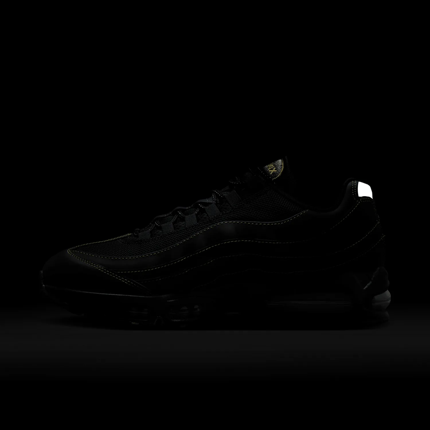 Nike Air Max 95 OG Michigan image 8
