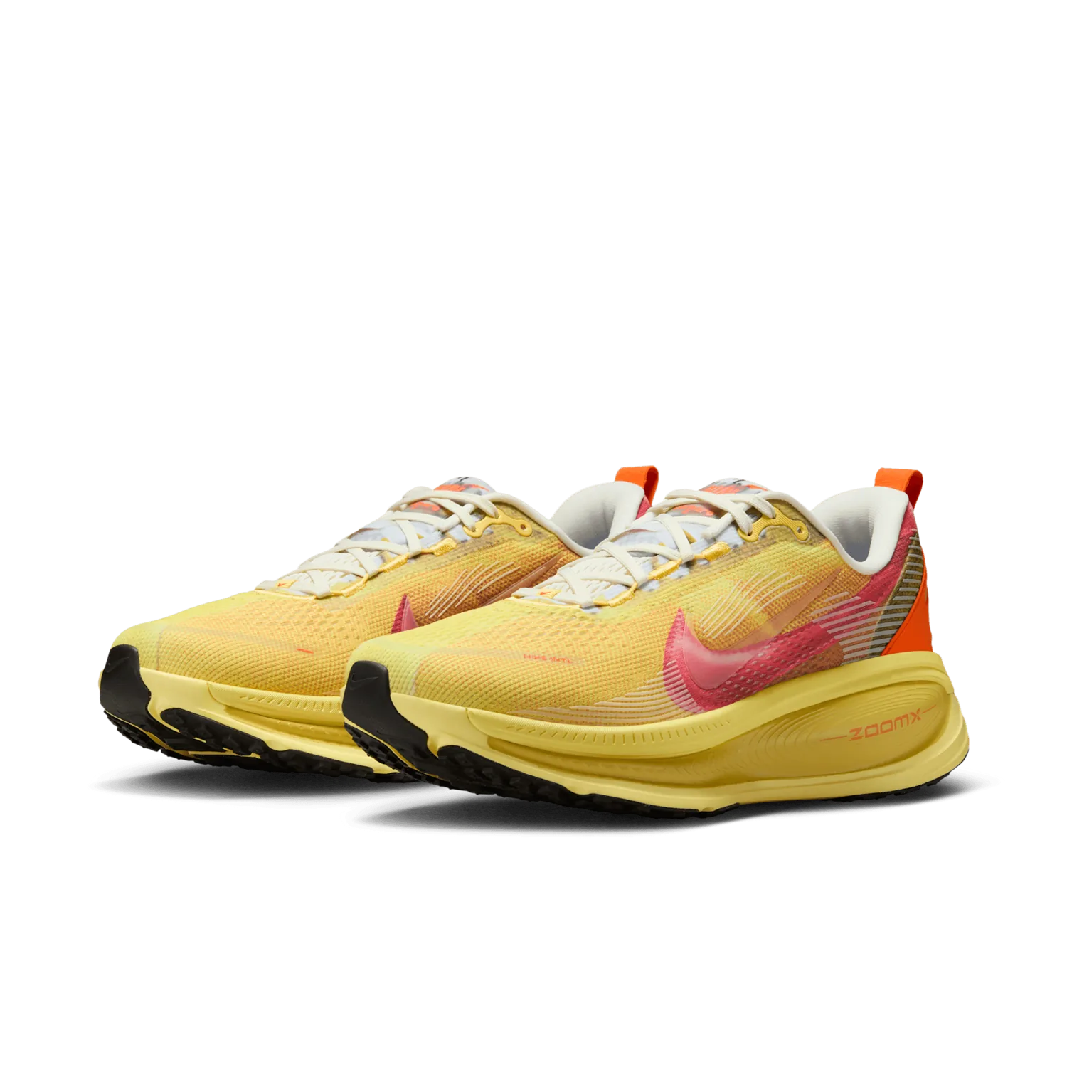 Nike Vomero 18 International Running Pack image 4