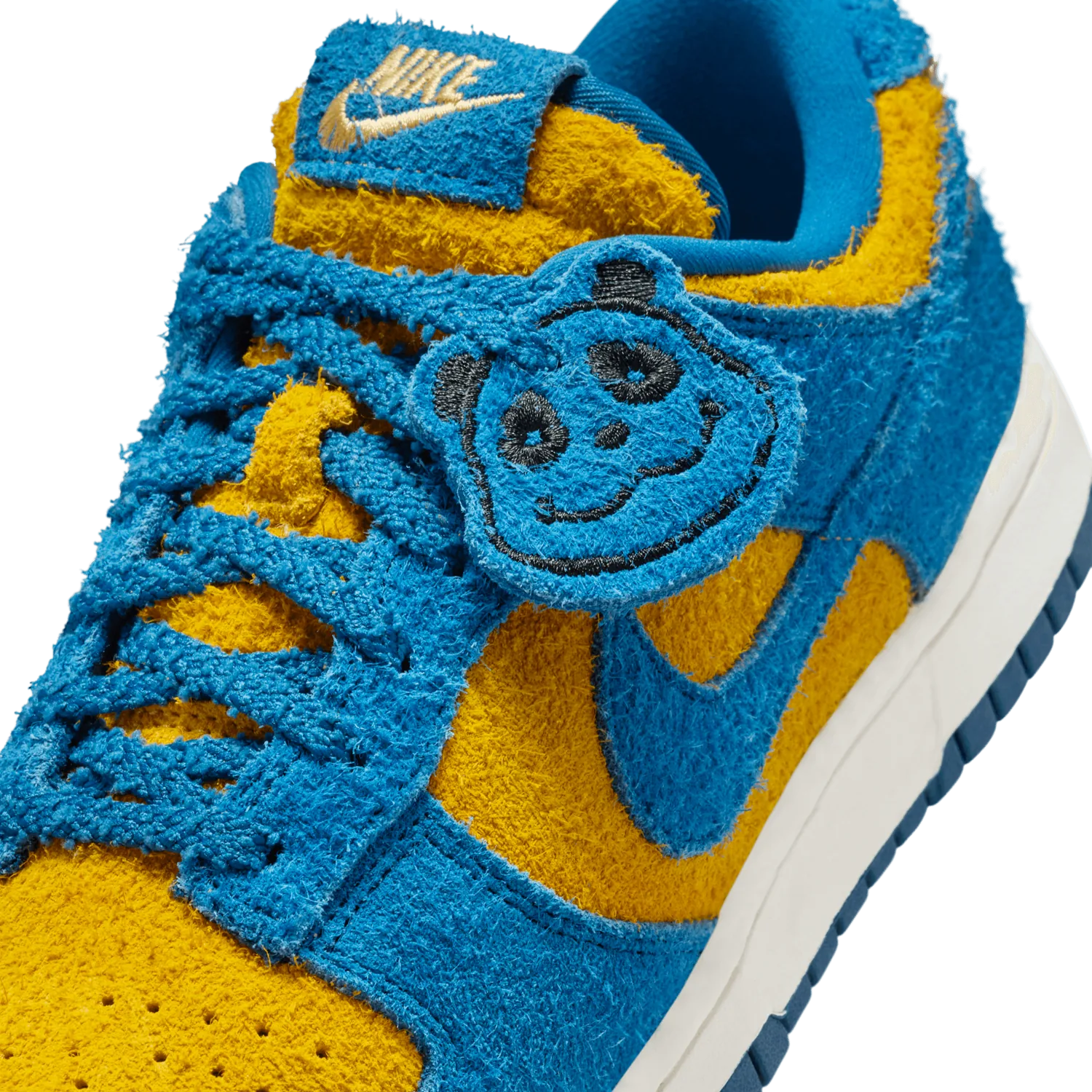Nike Dunk Low Panda UCLA image 6