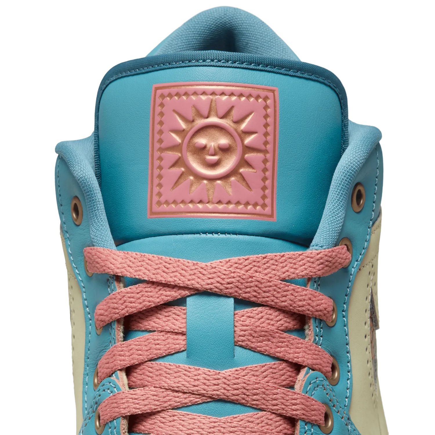 Air Jordan 1 Low SE Somos Eternos image 2