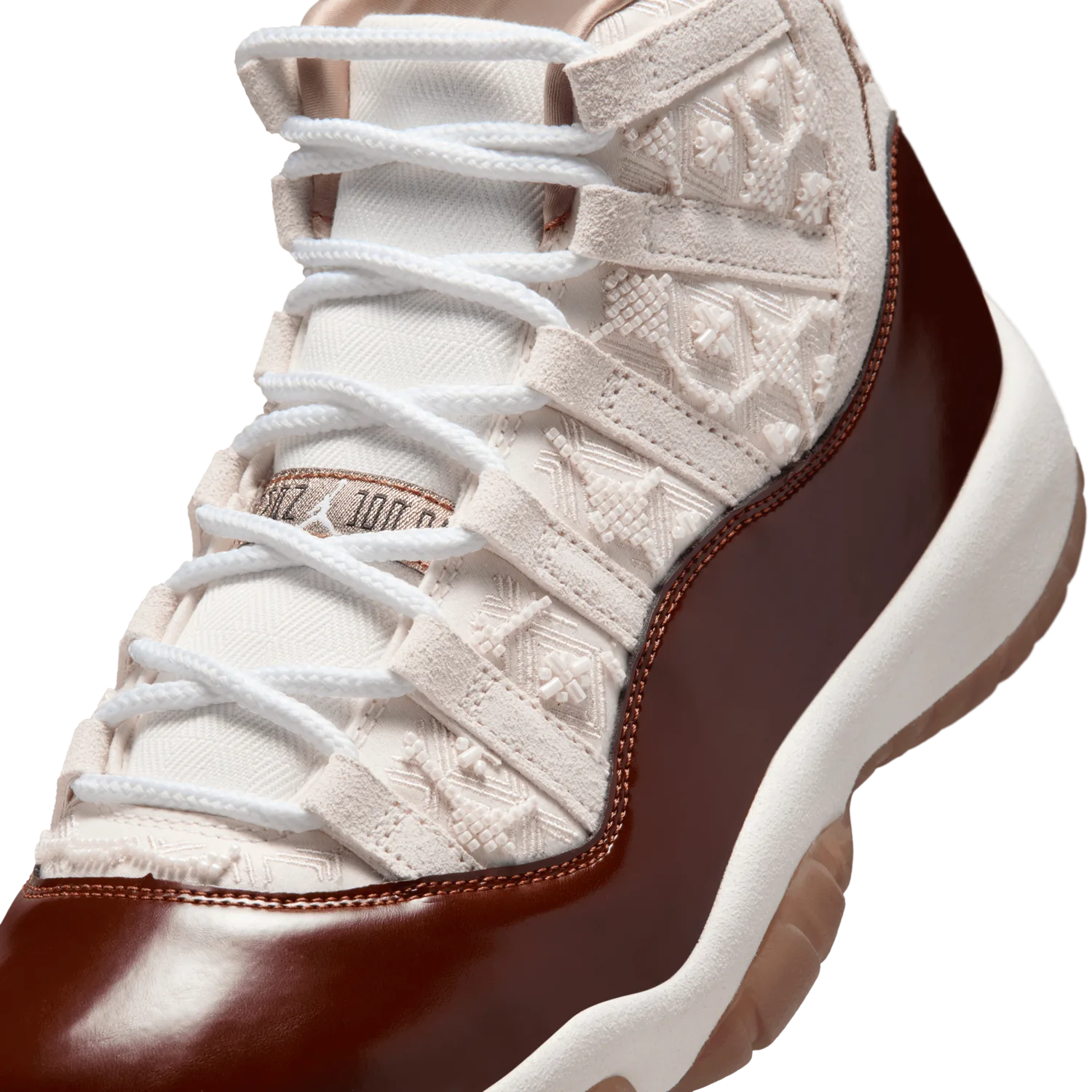 Air Jordan 11 Retro China image 3