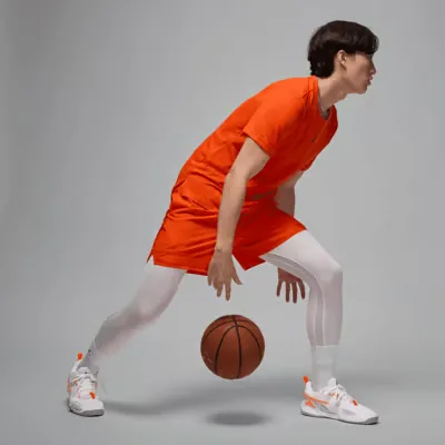 Jordan Heir Total Orange Wolf Grey