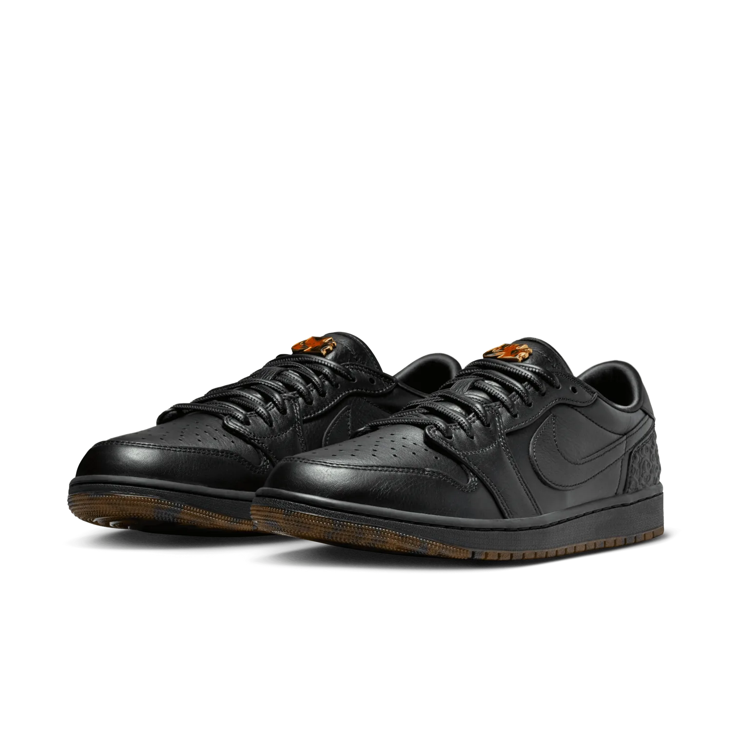 Air Jordan 1 Retro Low OG Xuan Wu image 7