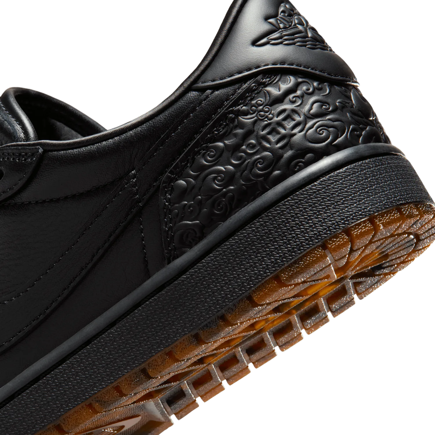 Air Jordan 1 Retro Low OG Xuan Wu image 18