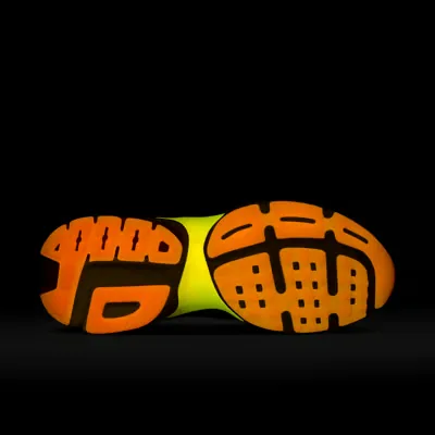 Nike V2K Run Doernbecher Khovny Vignery