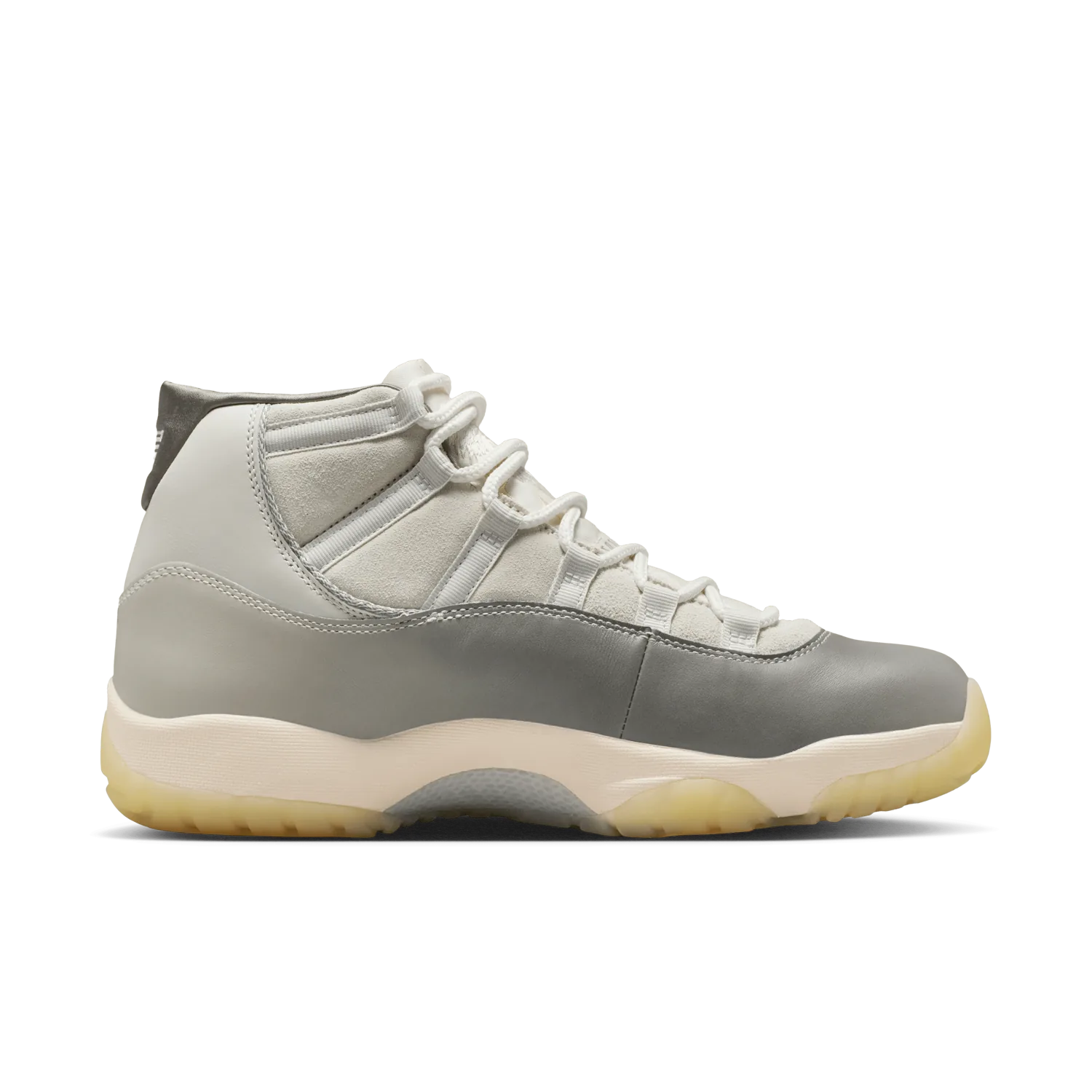 Air Jordan 11 Retro Tokyo image 6