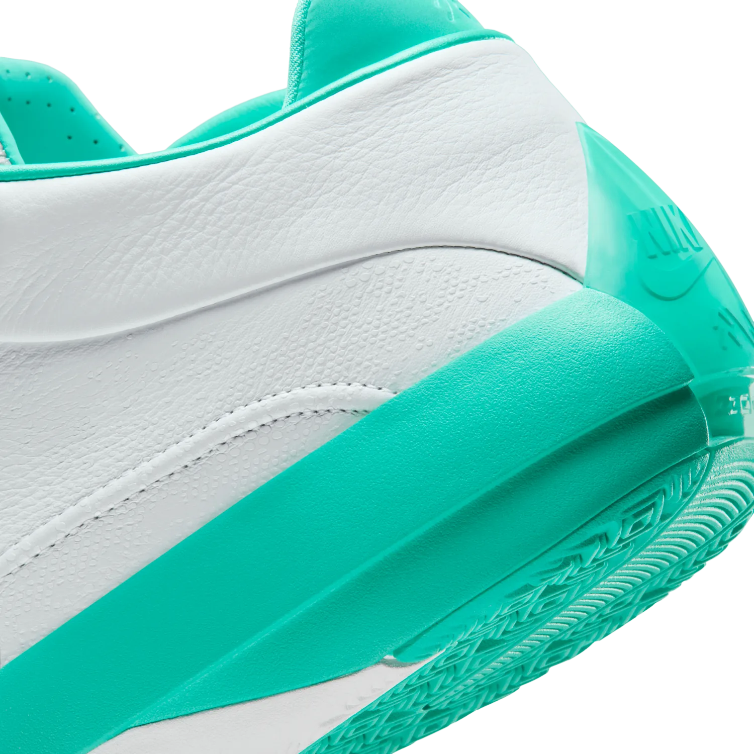 Air Jordan 40 Guo Ailun image 10