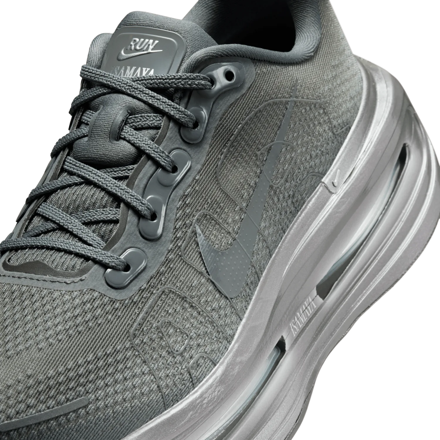 Nike Vomero Premium Isamaya image 11