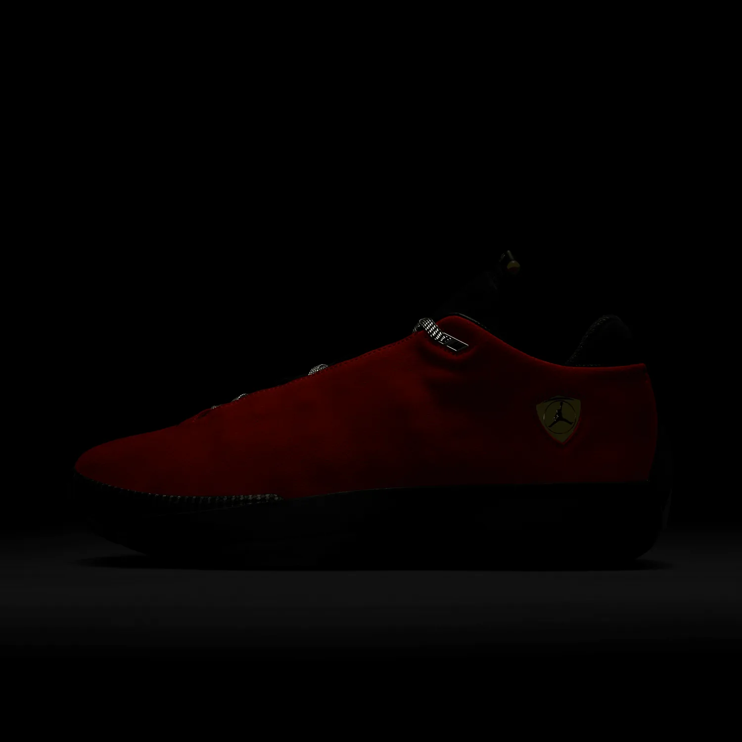 Air Jordan 4014 Ferrari image 2