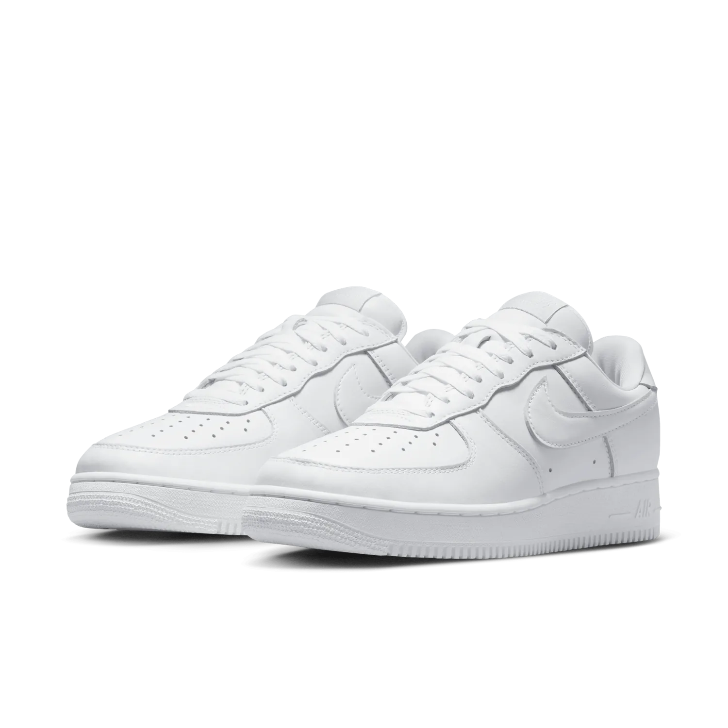 Nike Air Force 1 Low '01 Triple White image 7