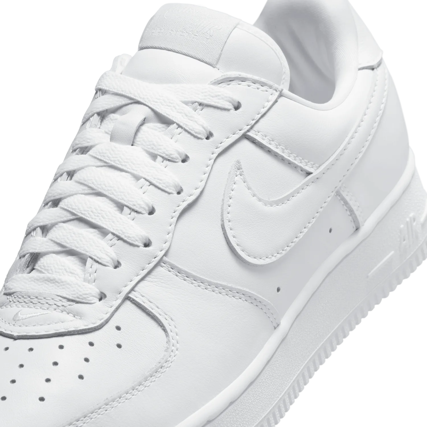 Nike Air Force 1 Low '01 Triple White image 9