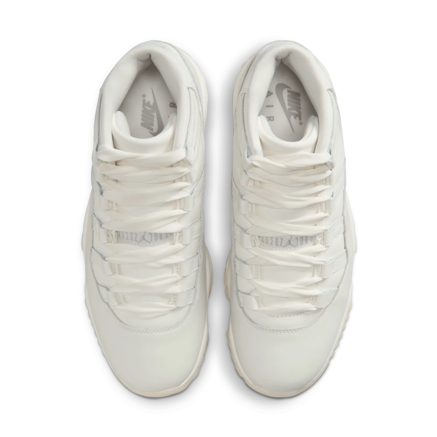 Air Jordan 11 Retro Pearl (W) image 6