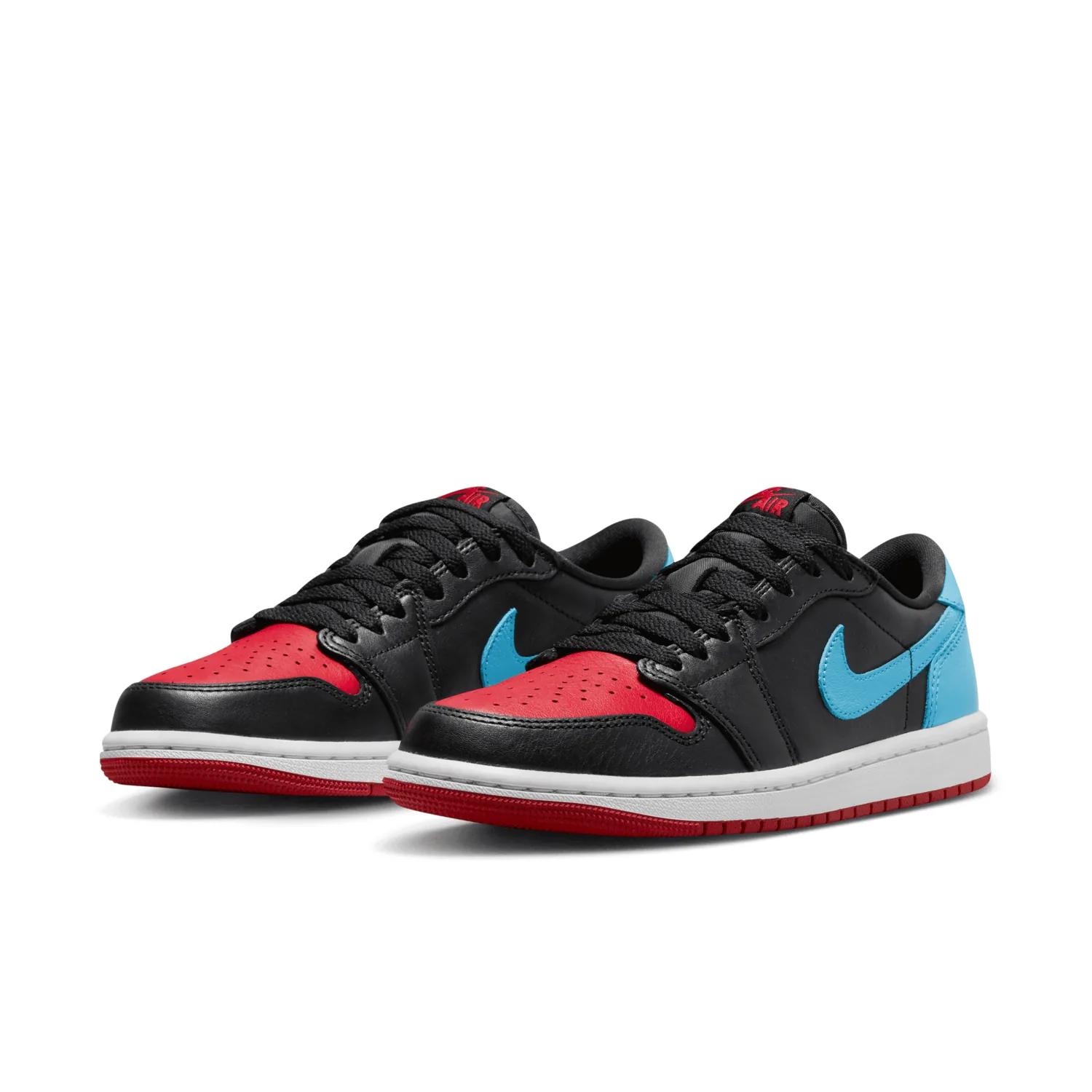 Air Jordan 1 Retro Low OG UNC To Chi (W) image 4