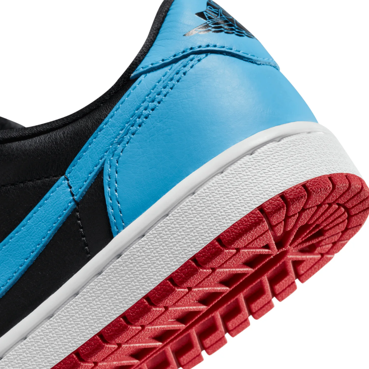 Air Jordan 1 Retro Low OG UNC To Chi (W) image 7