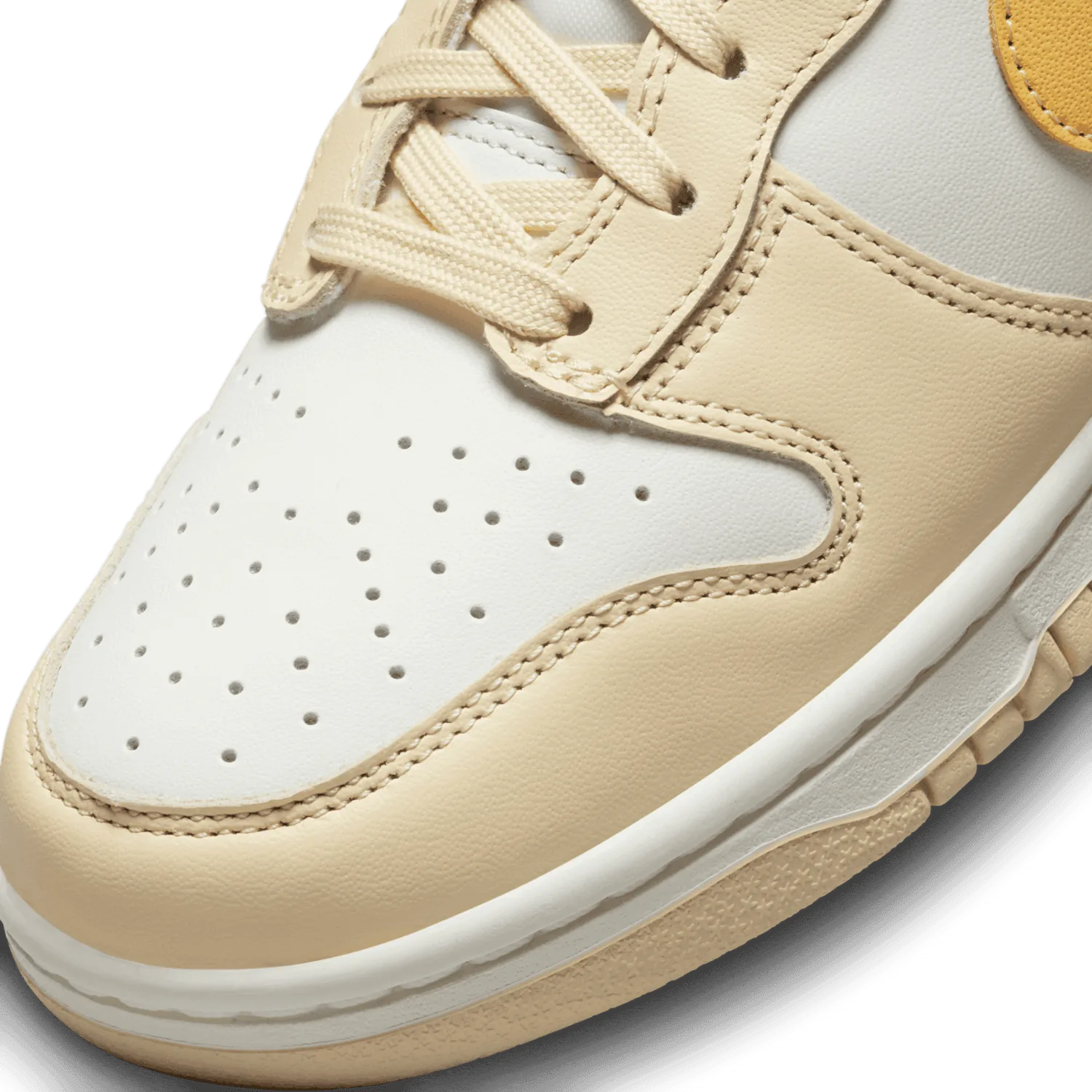 Nike Dunk High Pale Vanilla Topaz Gold (W) image 6