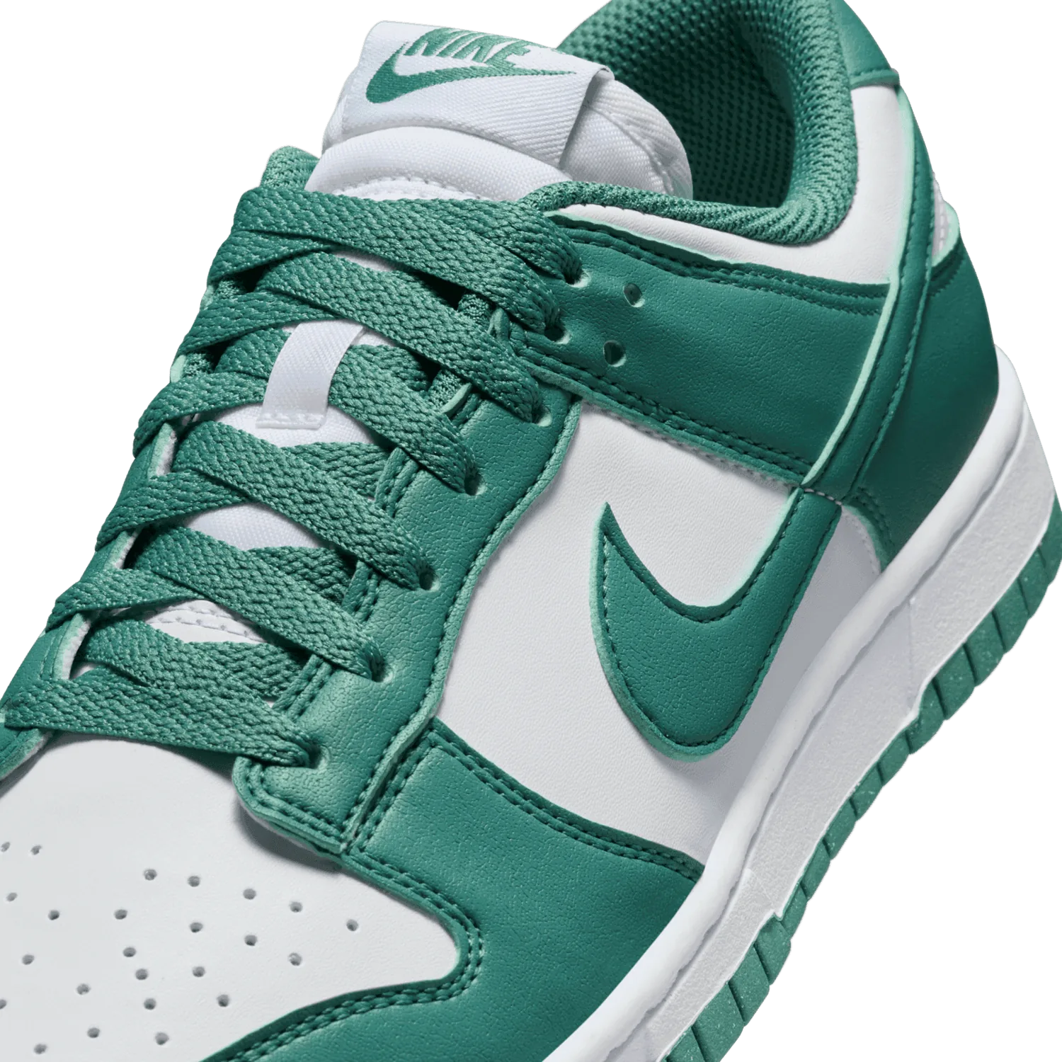 Nike Dunk Low NN Bicoastal (W) image 5