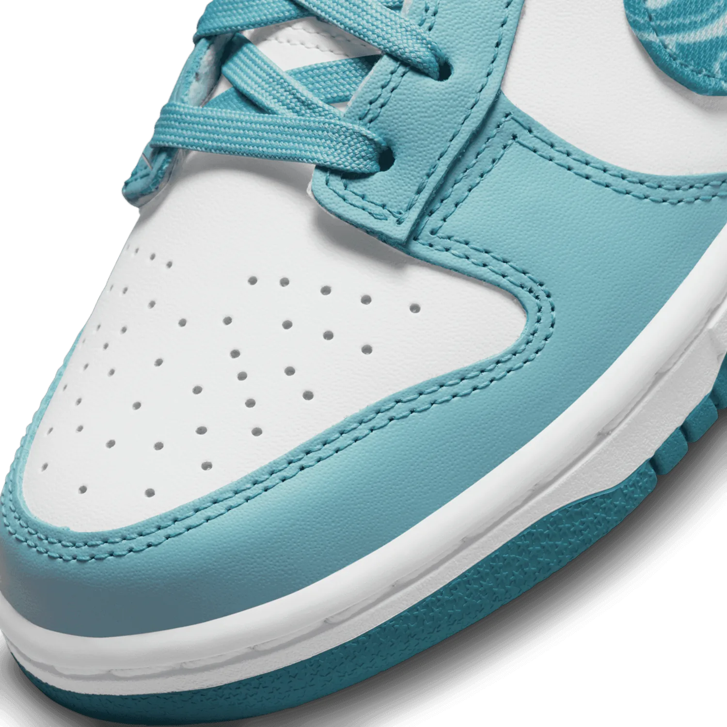 Nike Dunk Low Blue Paisley (W) image 6