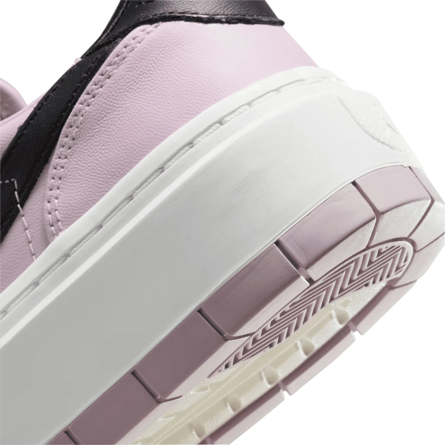 Air Jordan 1 Elevate Low Iced Lilac (W) image 3