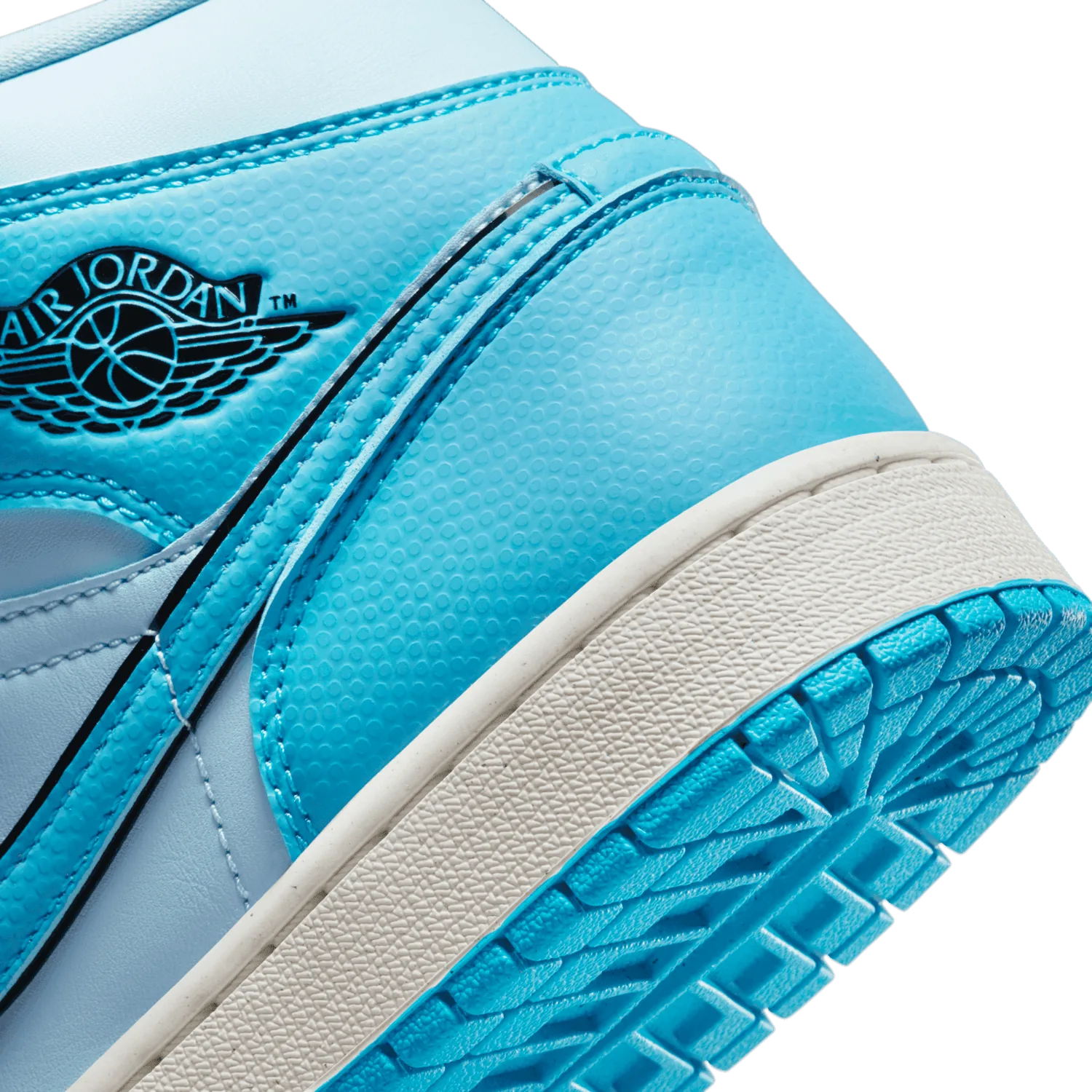 Air Jordan 1 Mid SE Ice Blue Dark Powder Blue (W) image 7
