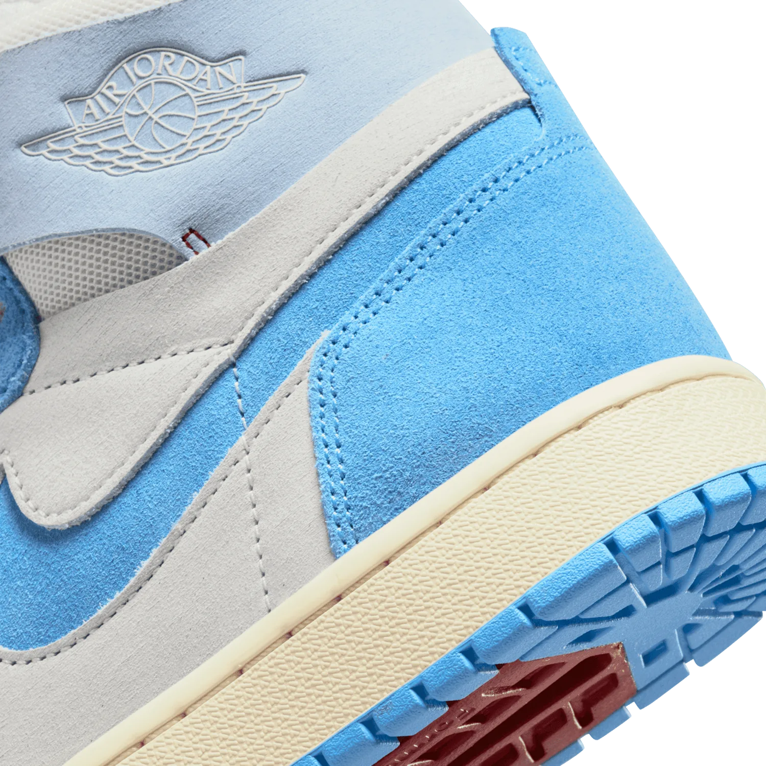 Air Jordan 1 High Zoom CMFT 2 University Blue (W) image 7