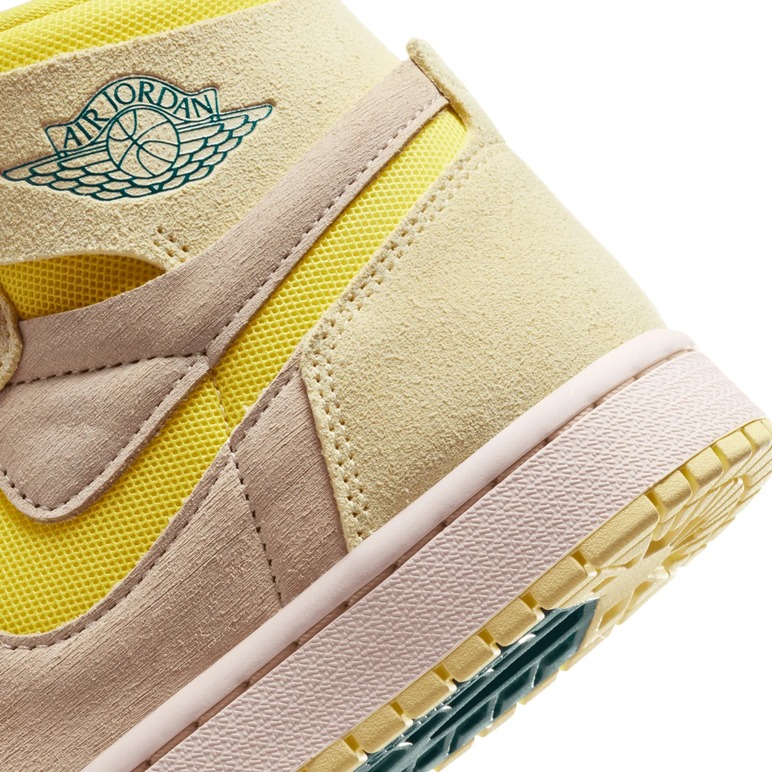 Air Jordan 1 High Zoom CMFT 2 Citron Tint (W) image 8