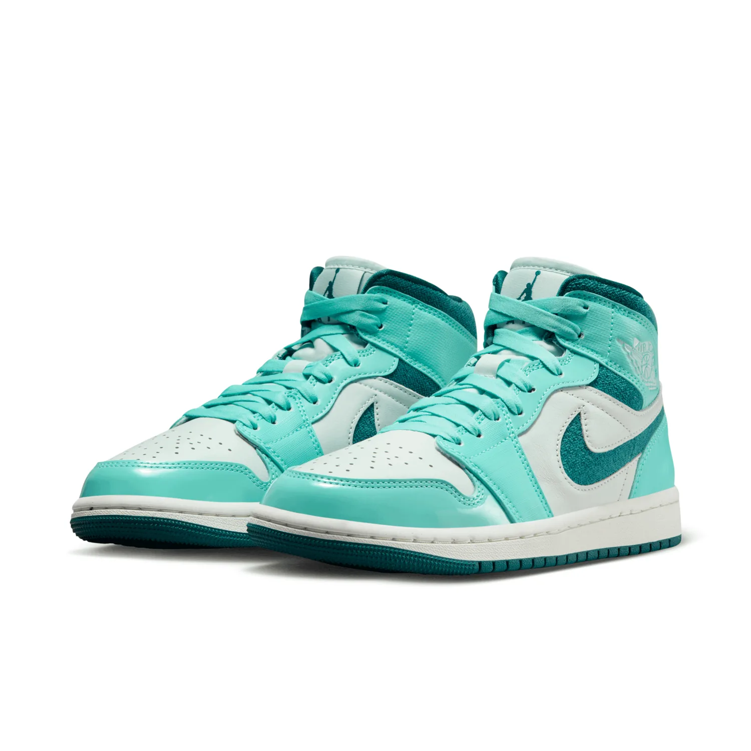 Air Jordan 1 Mid SE Bleached Turquoise Sky J Teal (W) image 5