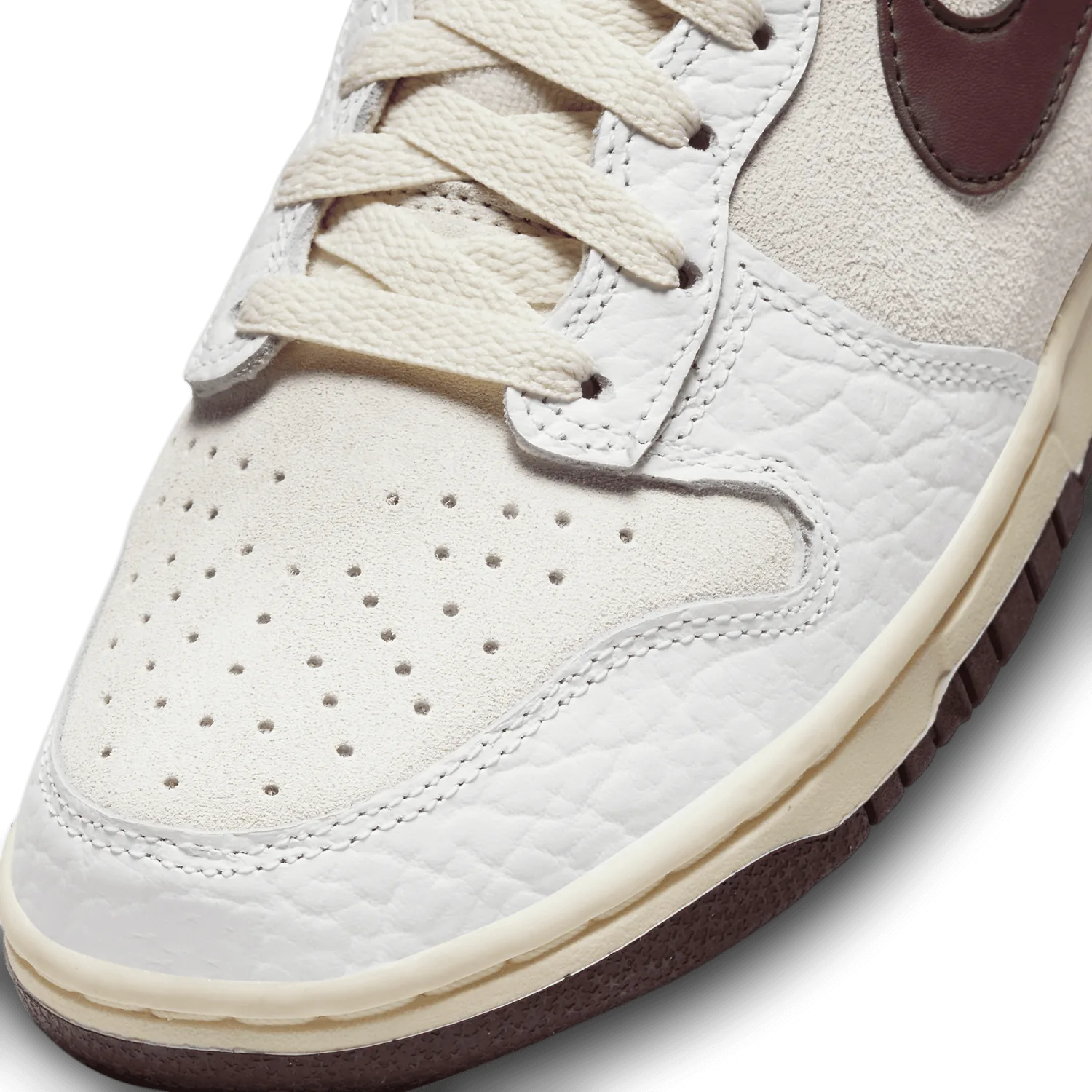 Nike Dunk High Light Orewood Brown (W) image 6