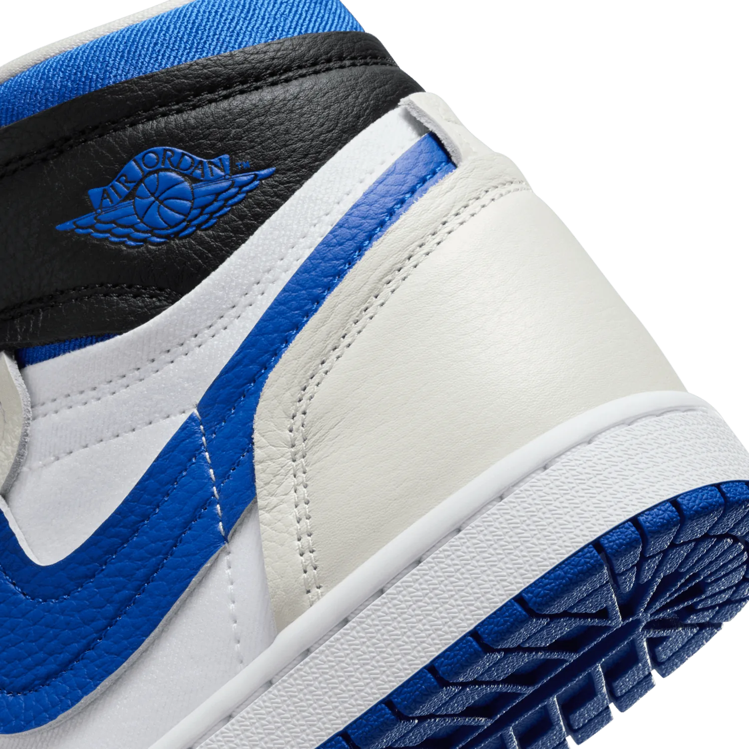 Air Jordan 1 MM High Royal Toe (W) image 7