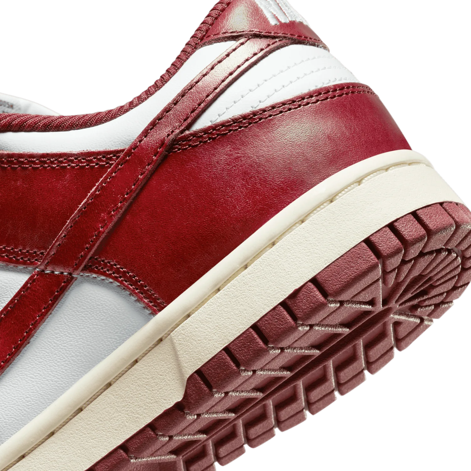 Nike Dunk Low Vintage Team Red (W) image 7