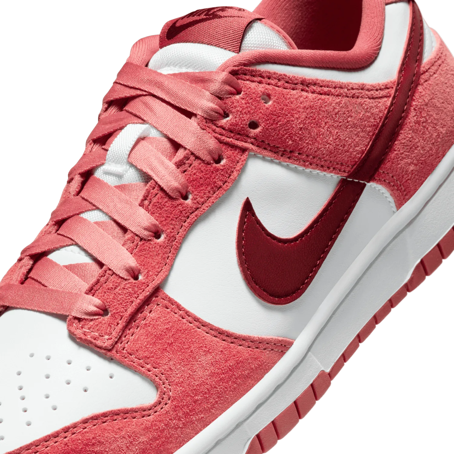 Nike Dunk Low Valentine's Day (2024) (W) image 6