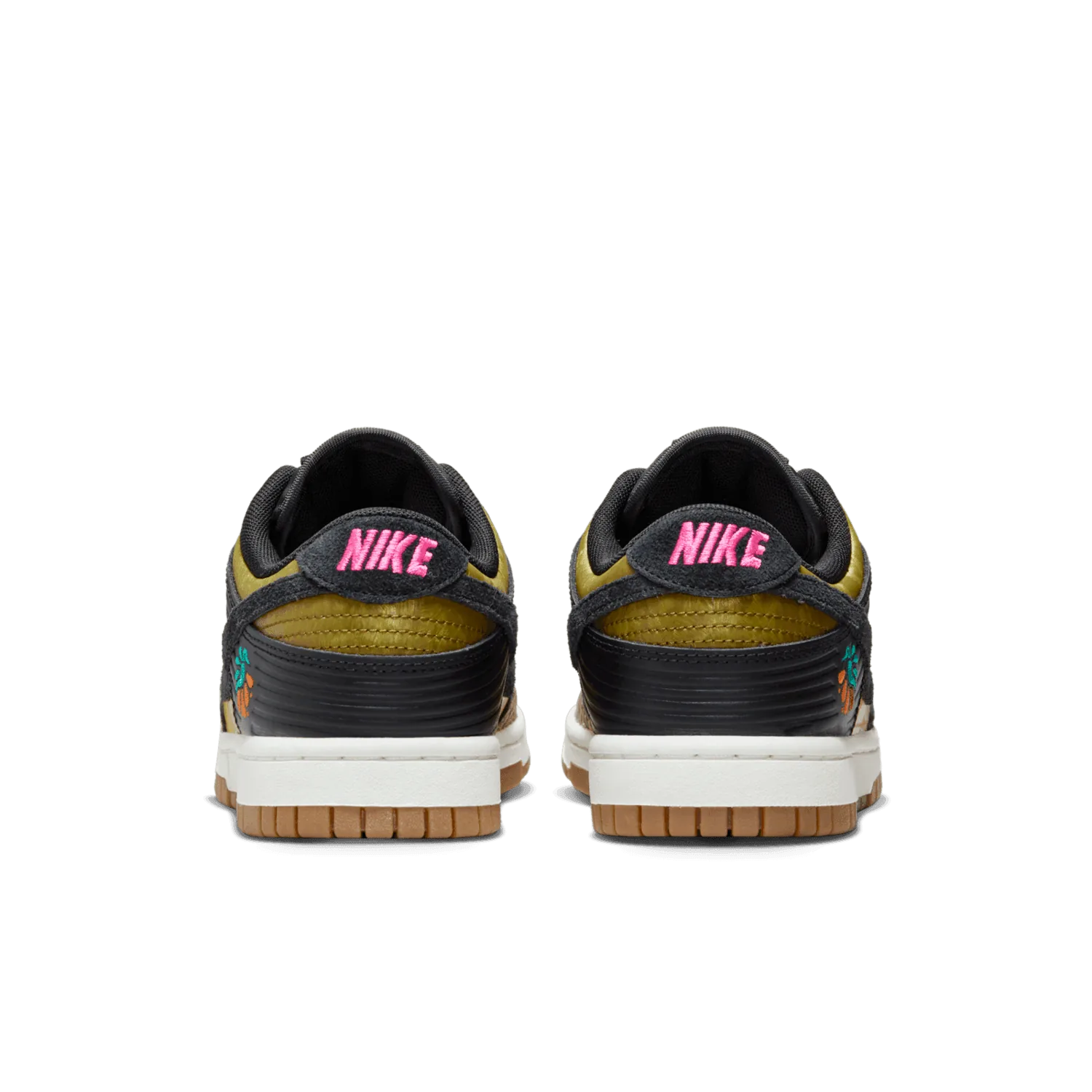 Nike Dunk Low Día De Los Muertos (W) image 5