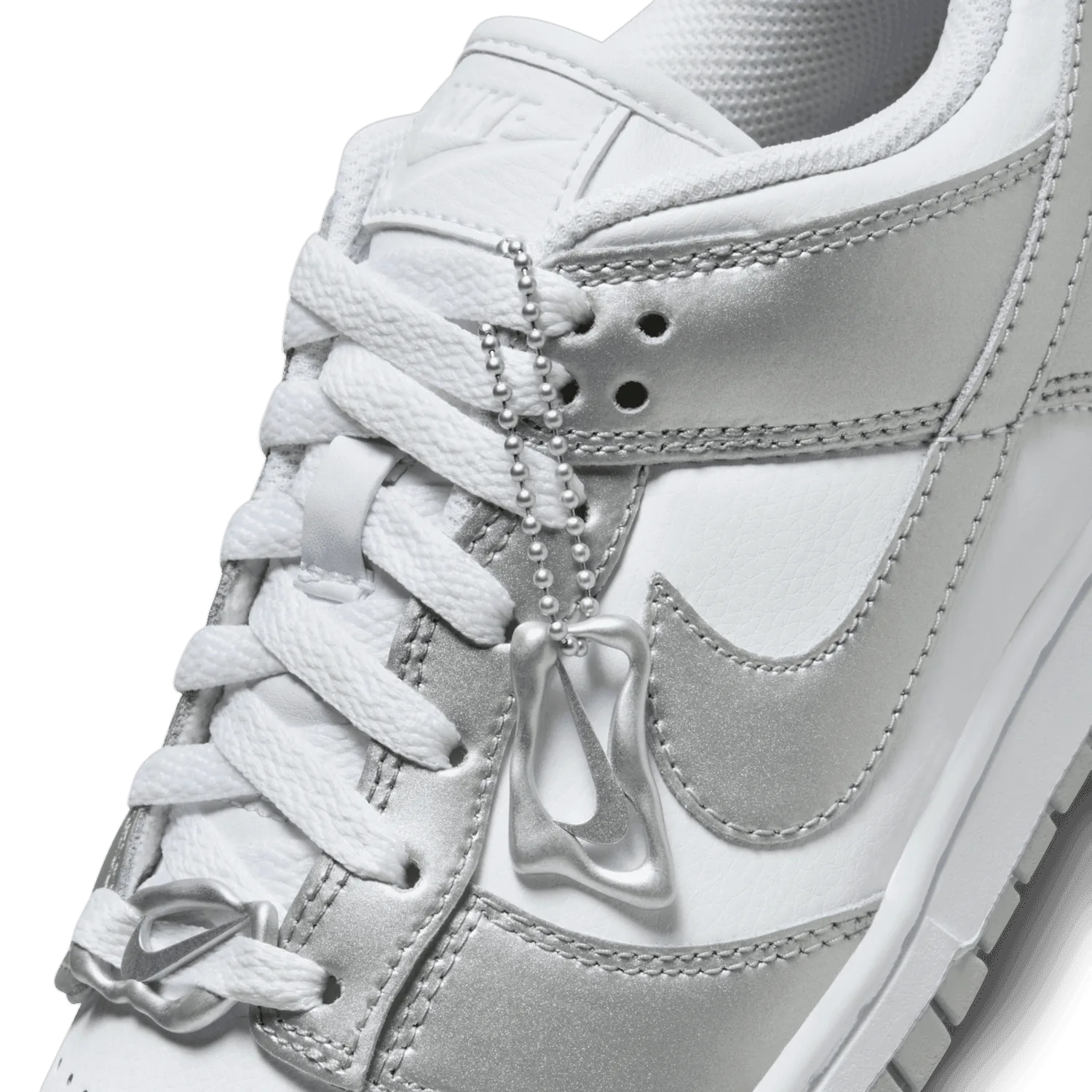 Nike Dunk Low Liquid Metal Silver (W) image 10