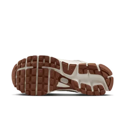 Nike Zoom Vomero 5 Light Orewood Brown (W)
