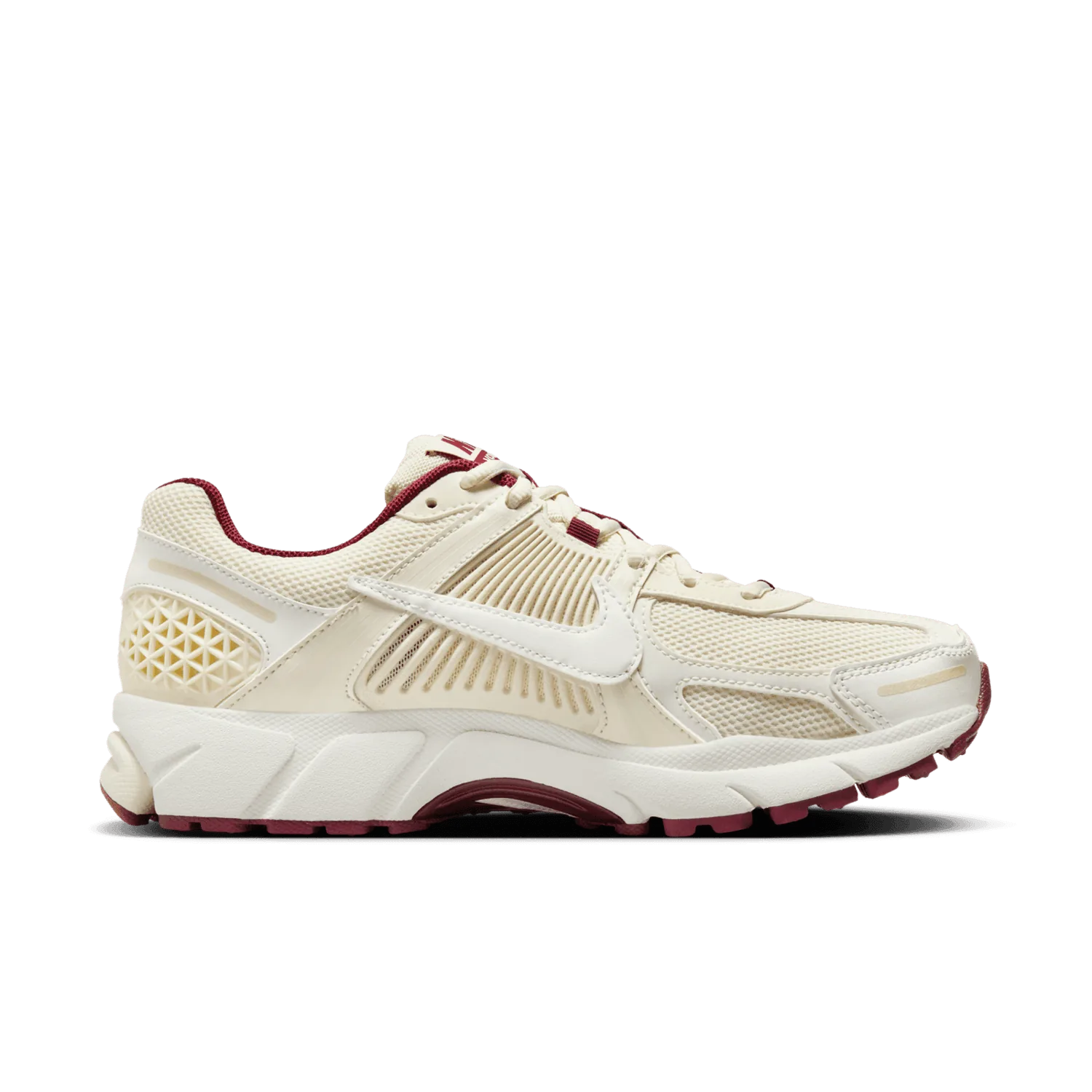Nike Zoom Vomero 5 Valentine's Day (W) image 5