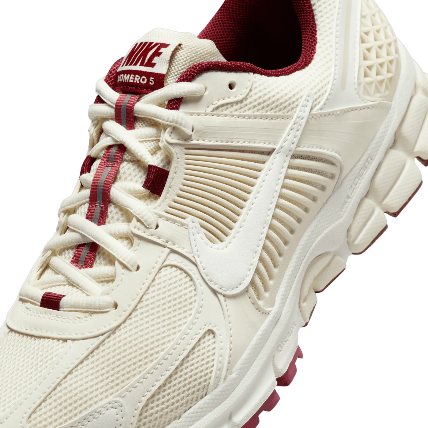 Nike Zoom Vomero 5 Valentine's Day (W) image 9